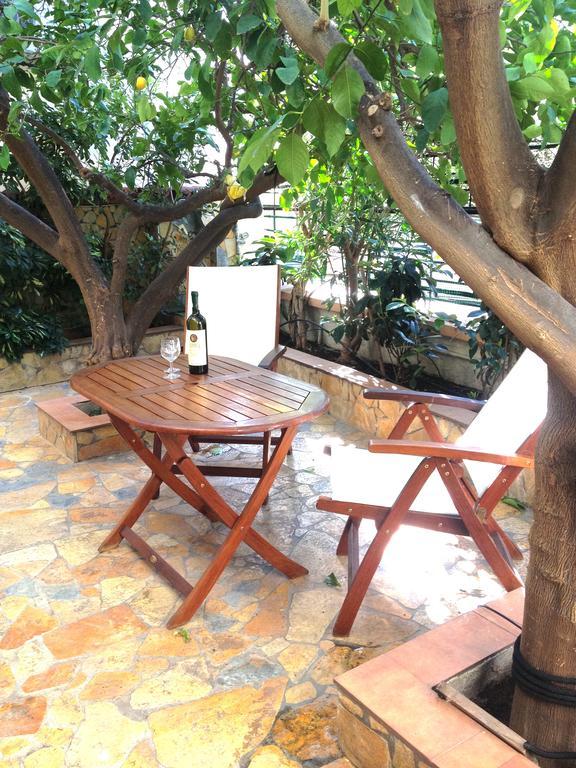 Magnolia Residence Mytilene Bagian luar foto